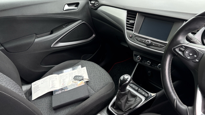 Vauxhall Crossland X 1.2 SE 5dr Petrol Hatchback